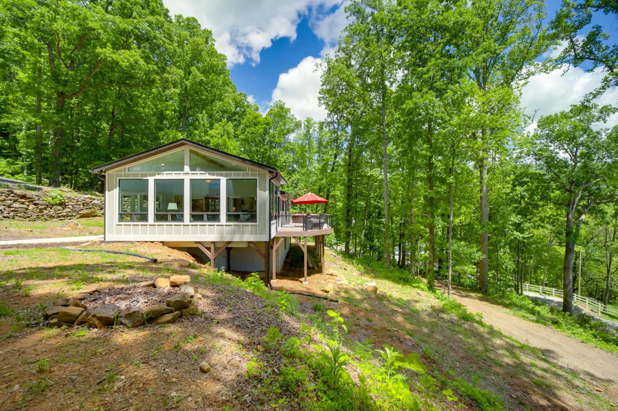 Remote Smoky Mtn Escape With Views And Trail Access! Villa Cullowhee Bagian luar foto