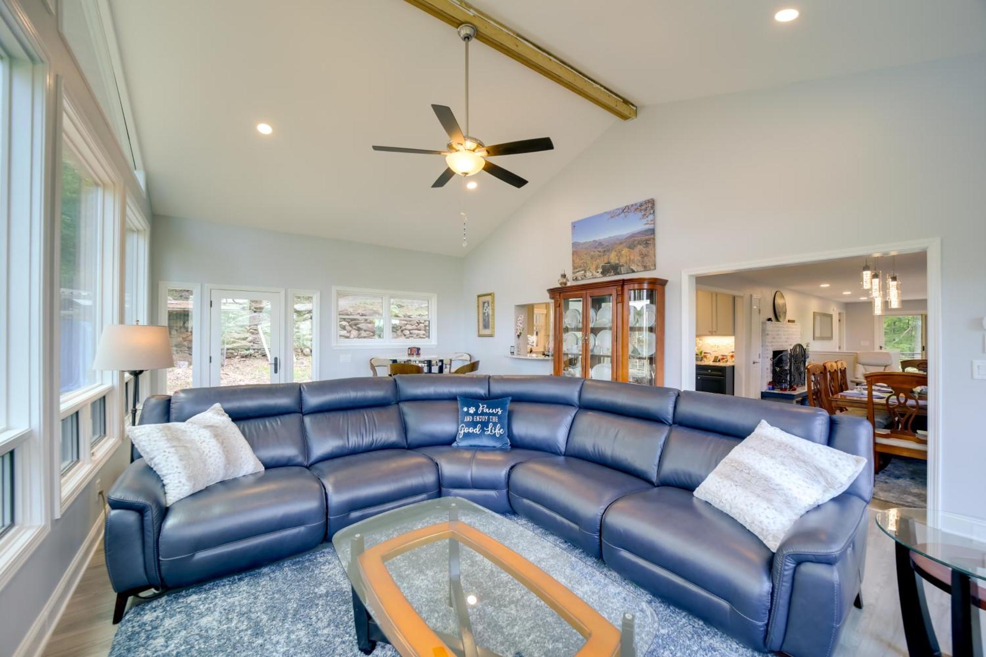 Remote Smoky Mtn Escape With Views And Trail Access! Villa Cullowhee Bagian luar foto